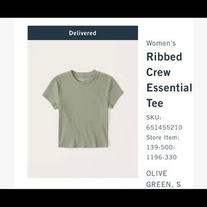 Abercrombie & Fitch Tee
